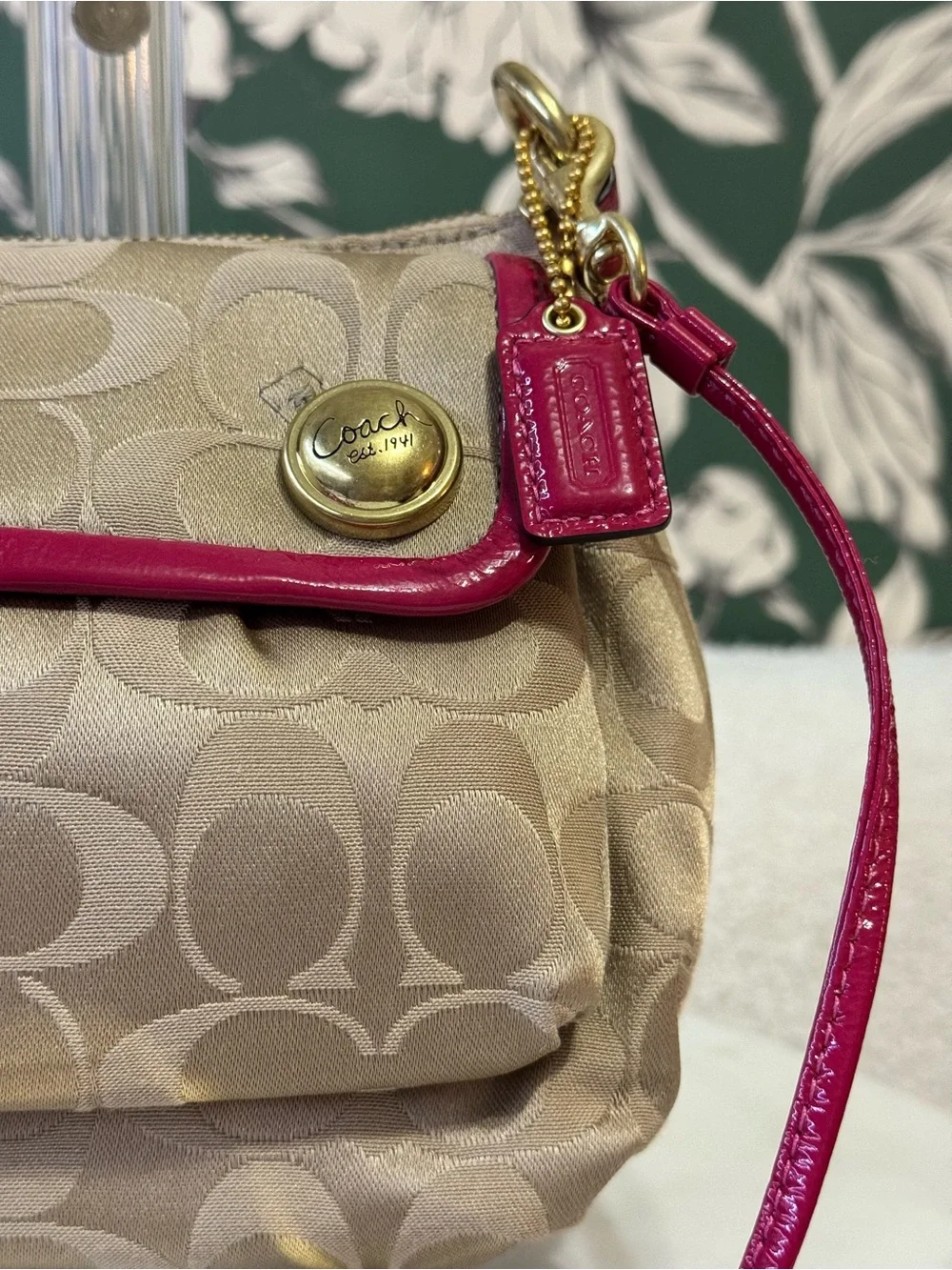 Coach Rare Poppy Tan Signature Canvas Crossbody with Pink Trim EUC